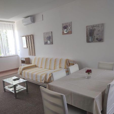 Apartment Marija Slavonski Brod Exterior foto